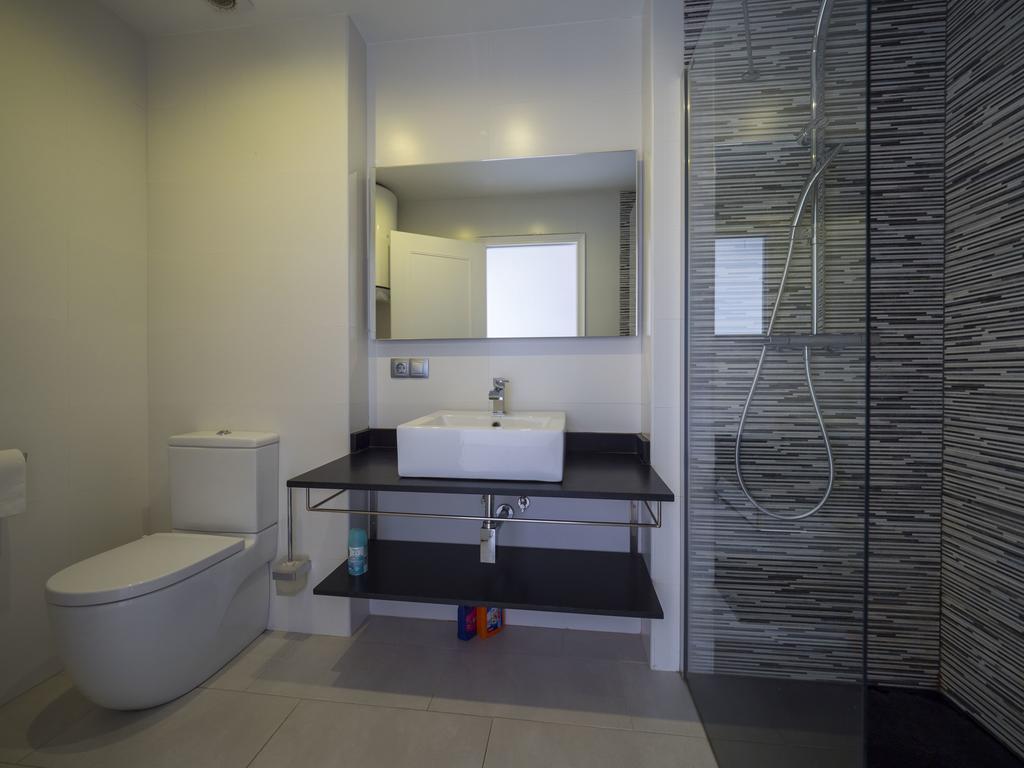 Inmosantos Oasis D4 Apartment โรเซส ภายนอก รูปภาพ